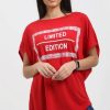 Tops * | Best Pirce Oops Fashion Sofia Batwing Slogan Printed T Shirt In Red