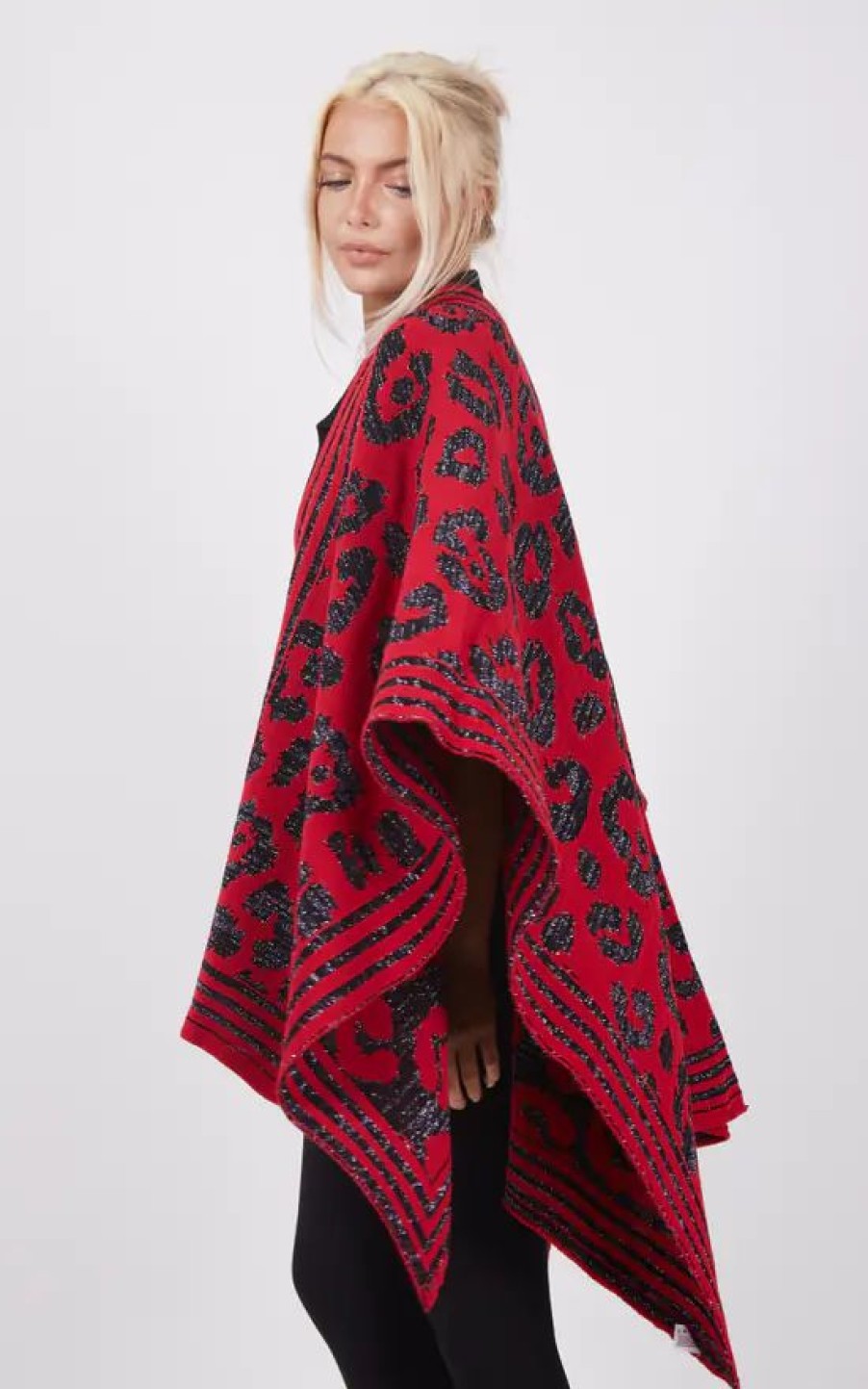 Knitwear * | Outlet Boutique Store Red And Black Animal Print Poncho One Size Fit (10 20)