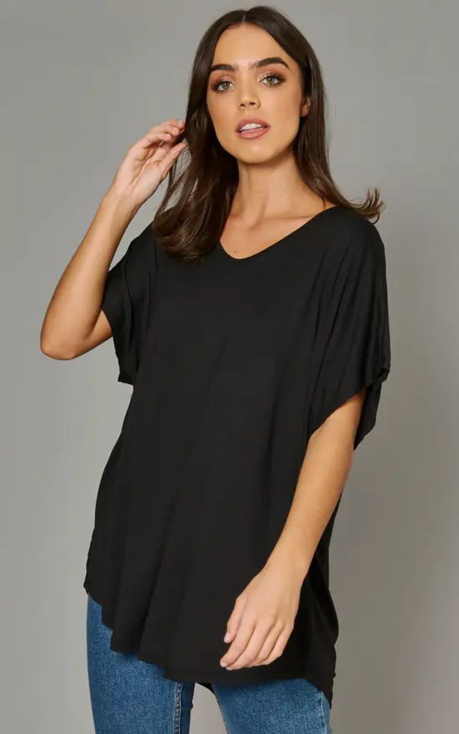 Tops * | Deals Blue Vanilla Aiyla Basic Oversized Tshirt In Black