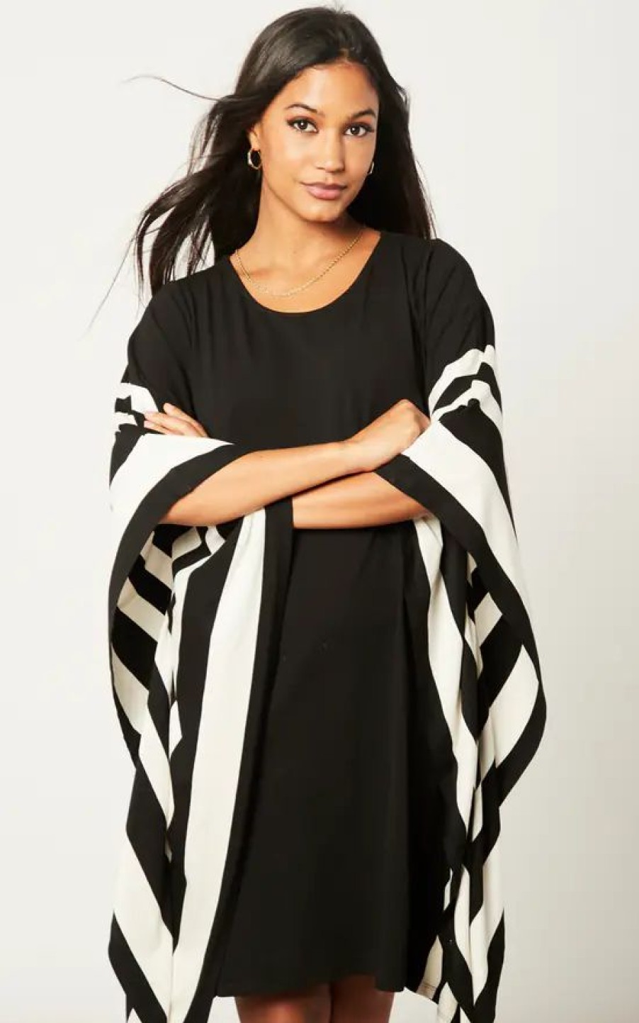 Dresses * | Promo Hoxton Gal Wide Sleeves Oversized Dress With White Stripe Detailes In Black