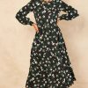 Dresses * | Best Reviews Of Bella And Blue White And Green Floral Print Long Sleeve Smock Dress