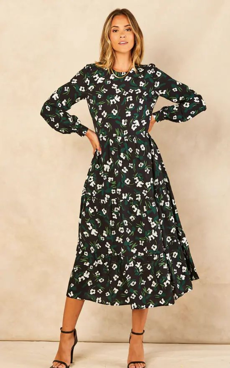 Dresses * | Best Reviews Of Bella And Blue White And Green Floral Print Long Sleeve Smock Dress