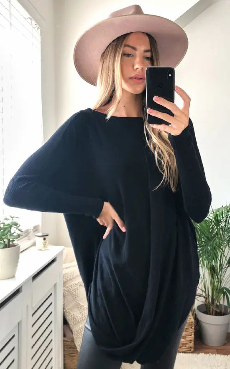 Dresses * | Budget Love Como Boat Neck Twist Knit In Black