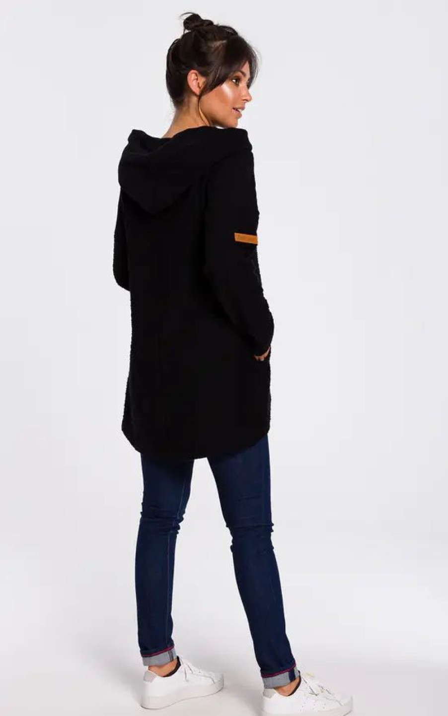 Sweaters & Hoodies * | Outlet Moe Hoodie With Wide Collar In Black