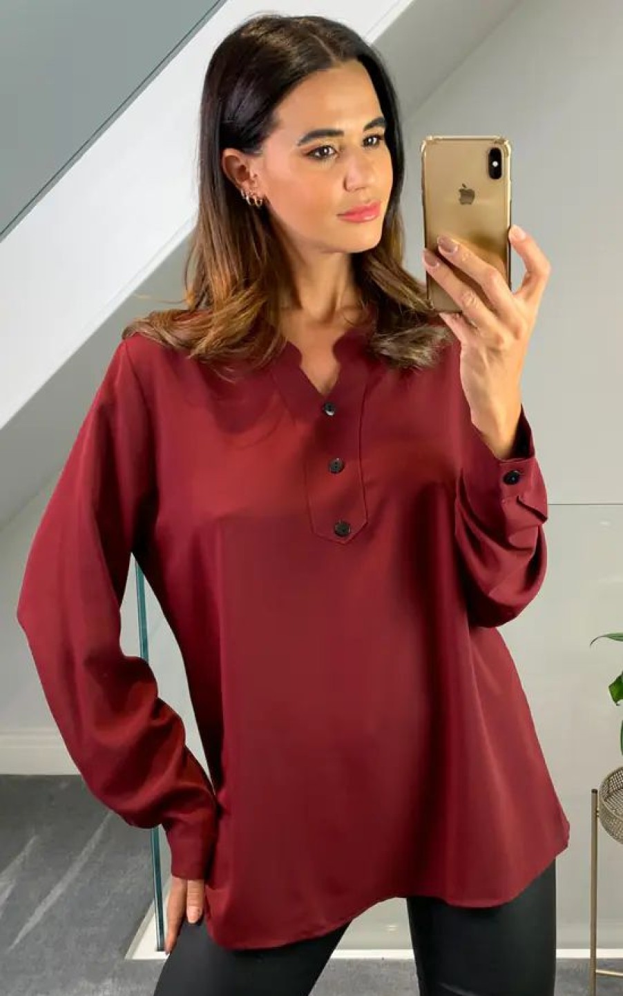 Tops * | Top 10 Hoxton Gal Oversized Long Sleeves V Neck Top With Button Details In Burgundy