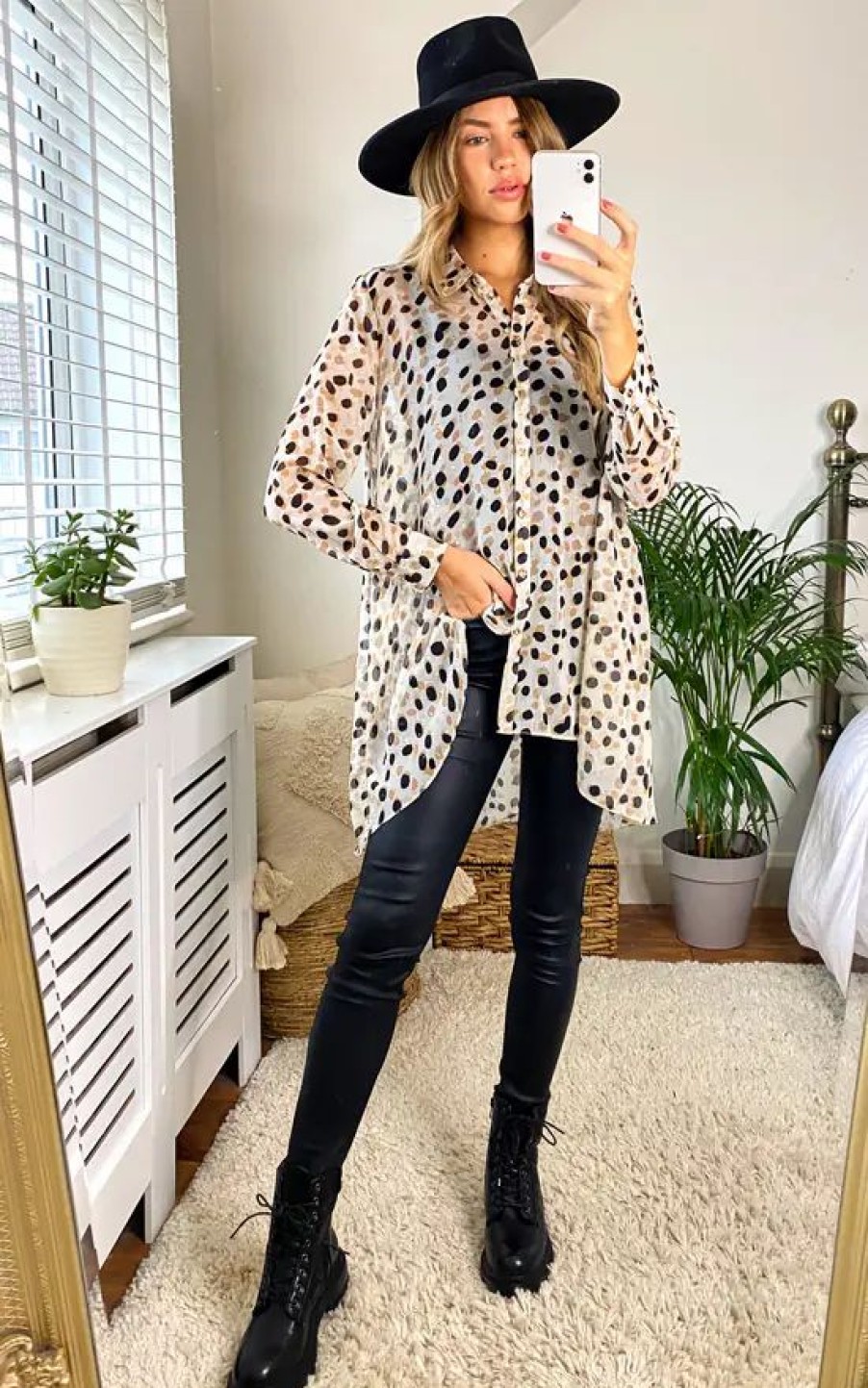 Tops * | Best Pirce Edie B. Lauren Animal Lurex Spot Print Oversize Blouse With Hi Lo Hem