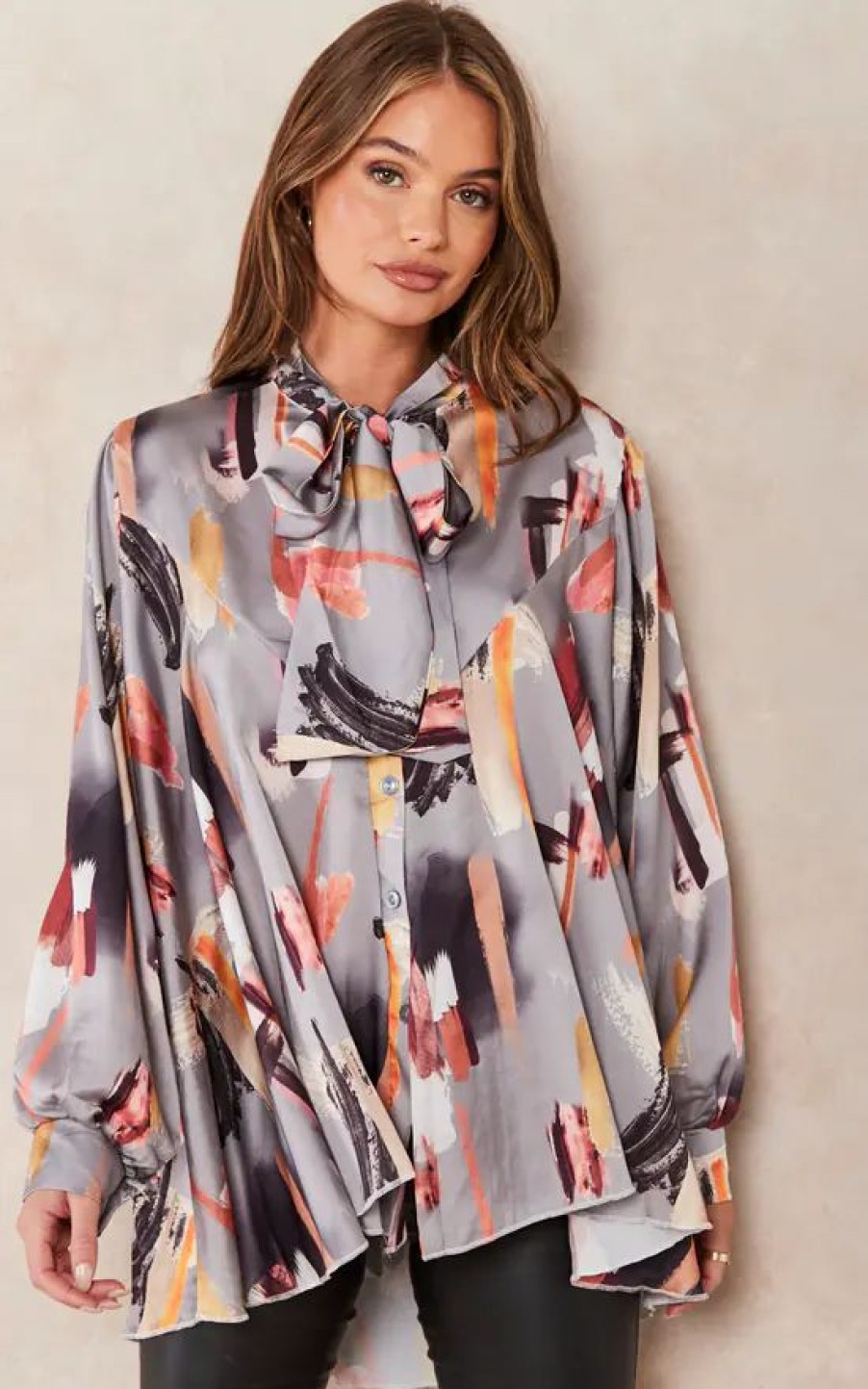 Tops * | Coupon Jenerique Oversize Bowl Neck Blouse In Grey Print