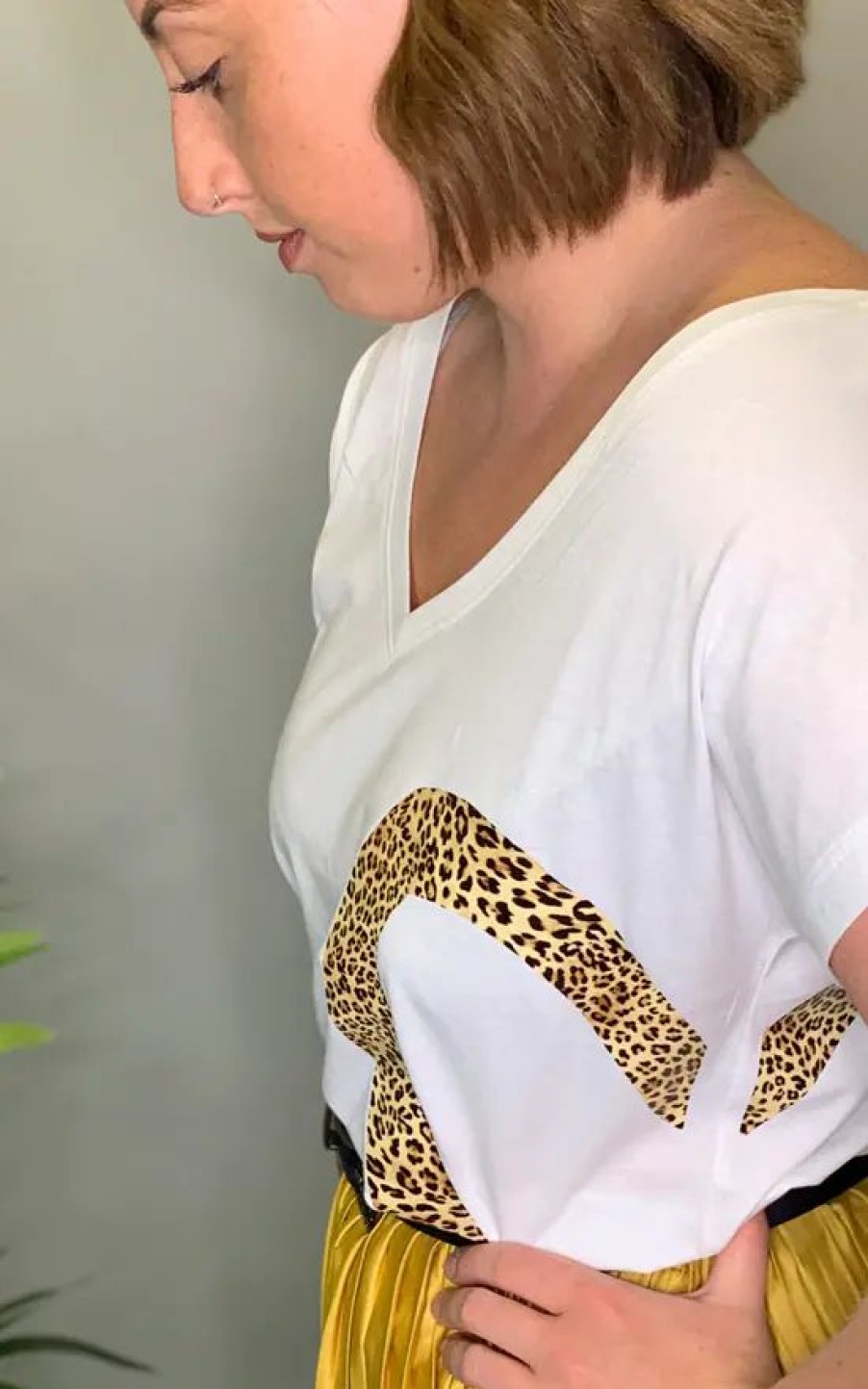 Tops * | Budget Save The People White Oversized V Neck T Shirt With Leopard Print Heart