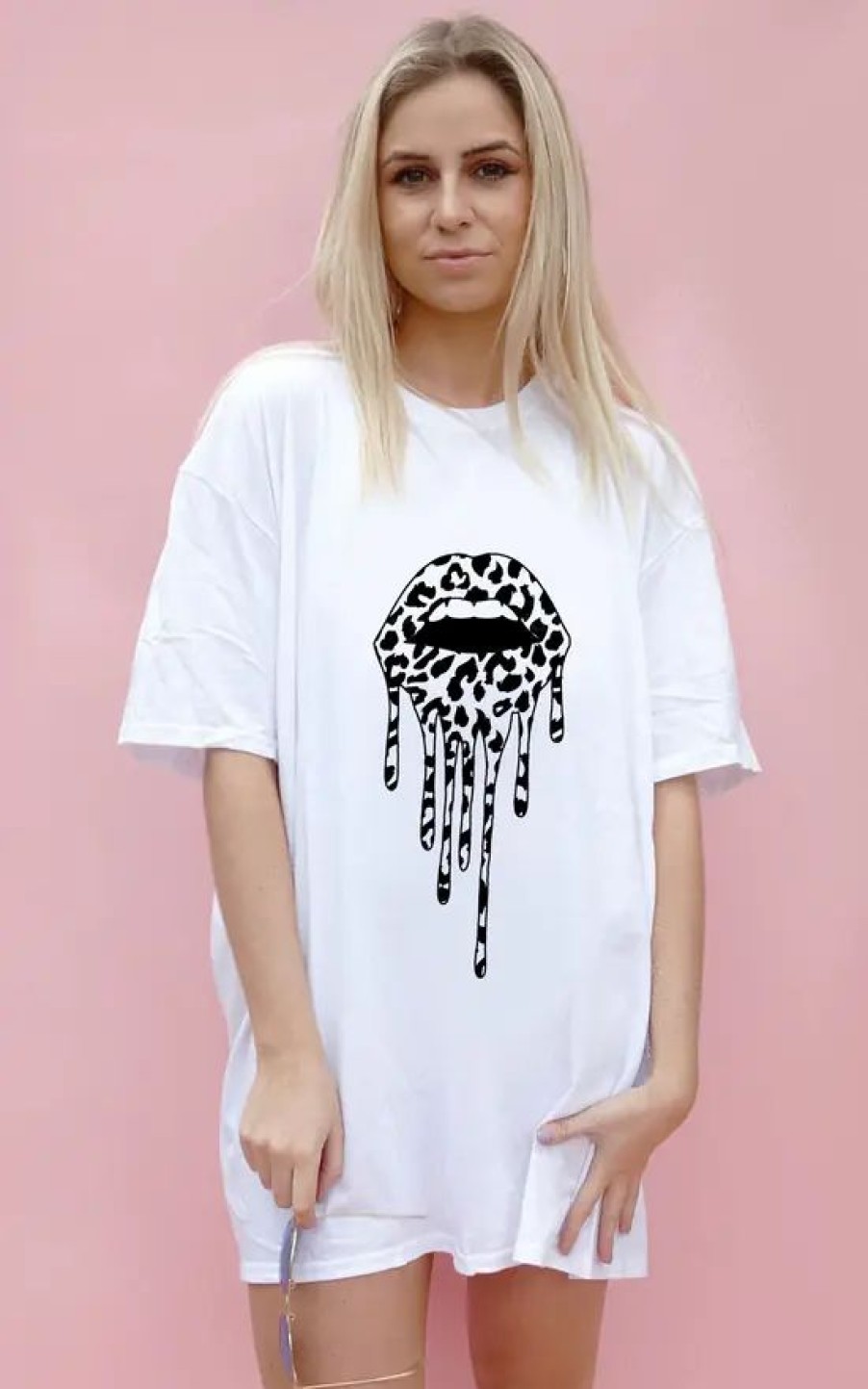 Dresses * | Best Sale Sade Farrell Leopard Print Drip Lip Outline Tshirt Dress In White