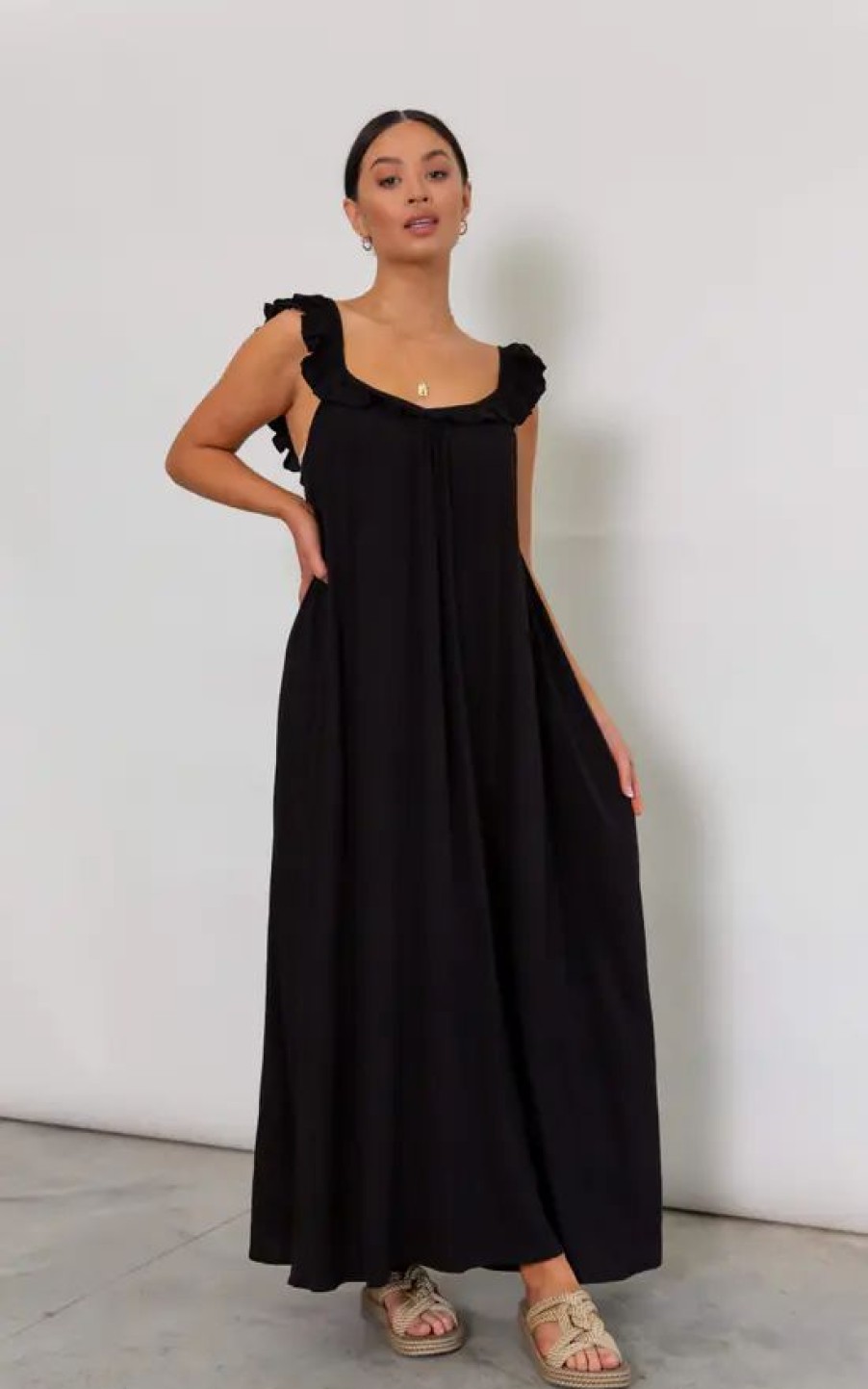 Dresses * | Coupon Pretty Lavish Effie V Neck Maxi Dress Black