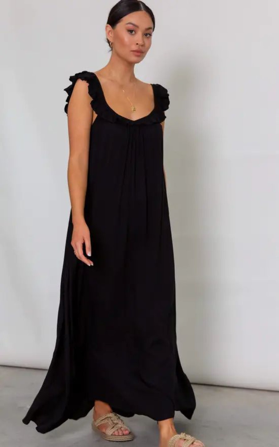 Dresses * | Coupon Pretty Lavish Effie V Neck Maxi Dress Black