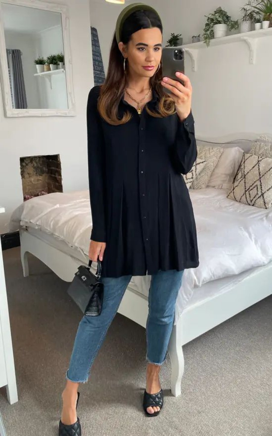 Tops * | New Hoxton Gal Oversized Long Sleeves Pleated Shirt In Black