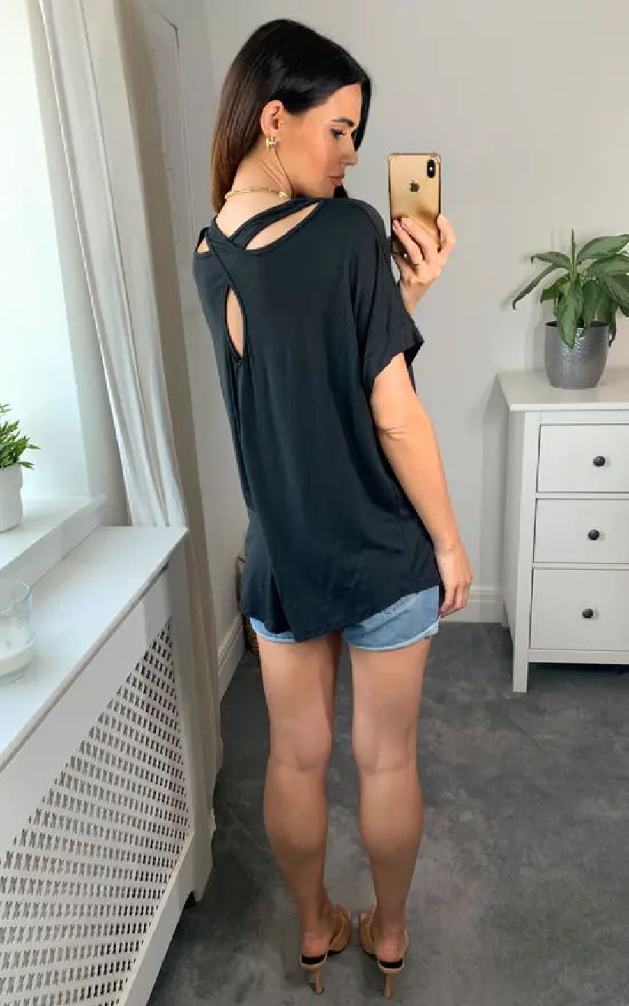 Tops * | Top 10 Hoxton Gal Oversized V Neck Short Sleeeves Top With Cross Back Detail In Black