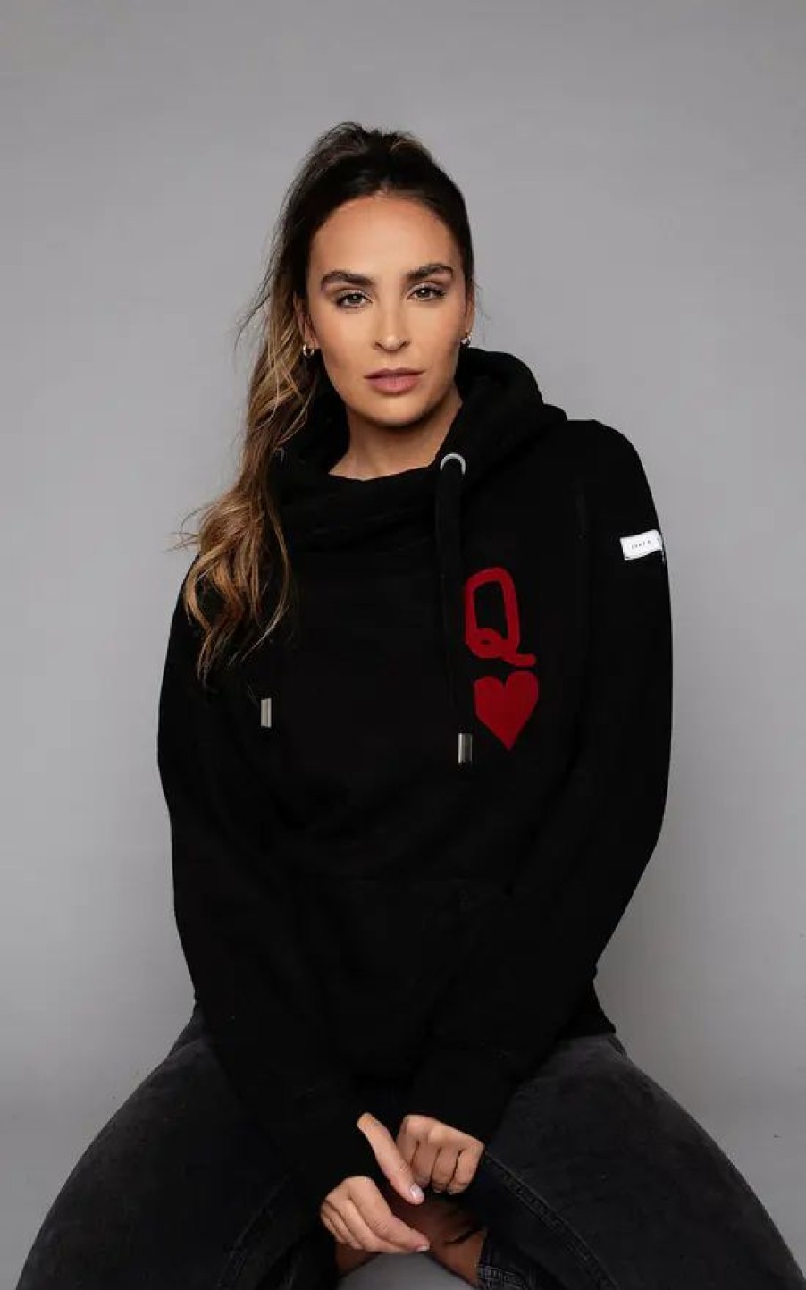 Sweaters & Hoodies * | Coupon James Steward Queen Of Hearts Luxe Hoodie In Black