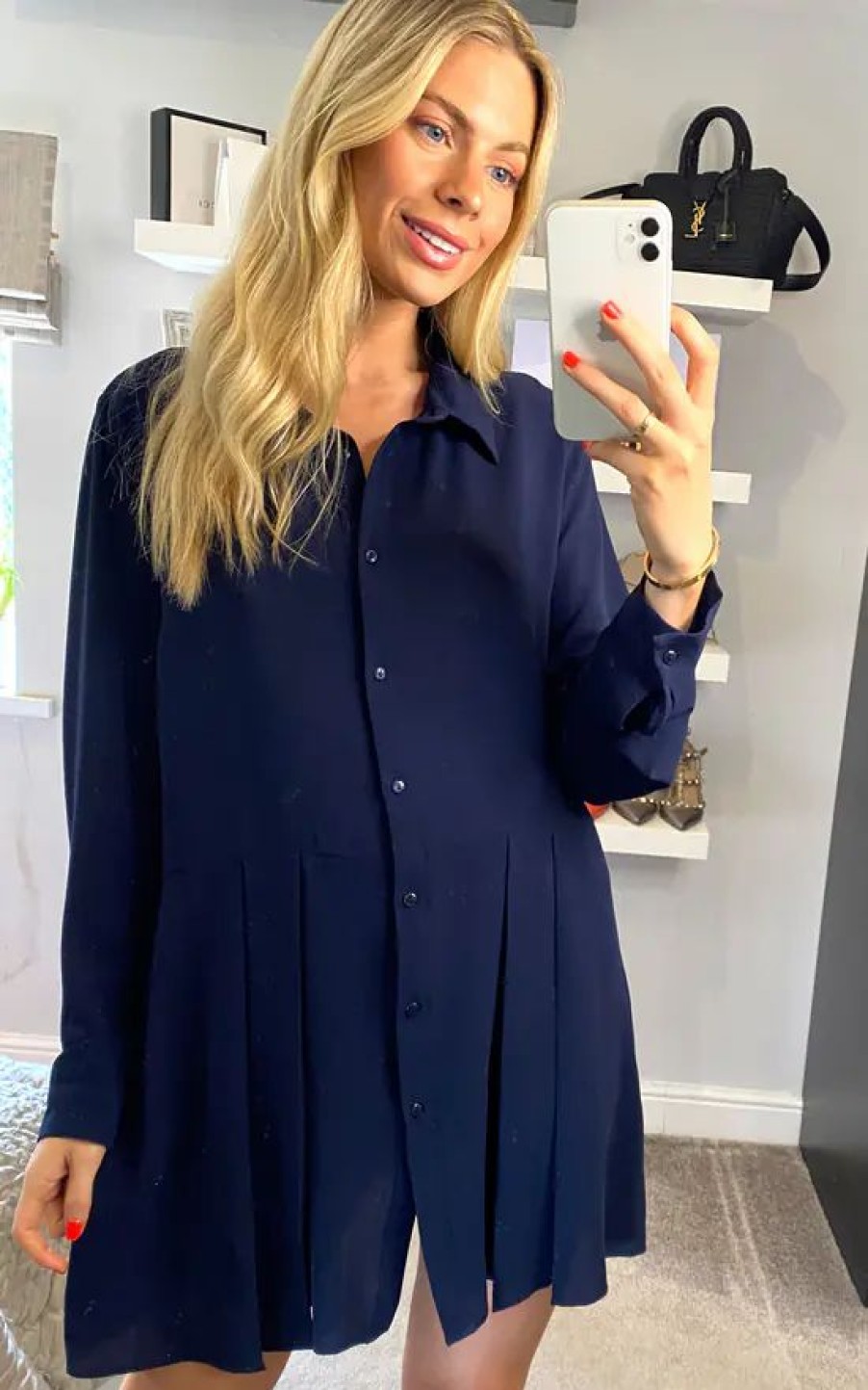 Dresses * | Budget Hoxton Gal Oversized Long Sleeves Pleated Shirt Dress In Navy