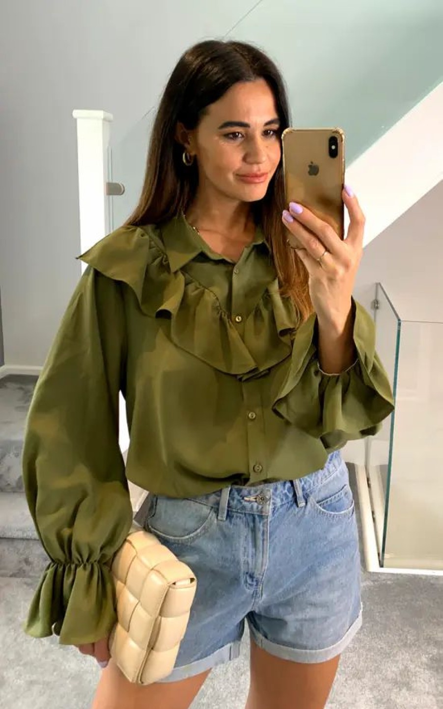 Tops * | Brand New Hoxton Gal Oversized Frilled Front Shirt With Detailed Cuffs In Khaki