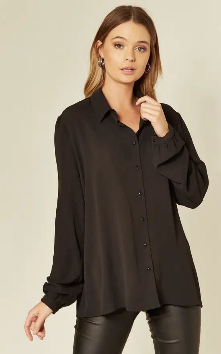 Tops * | Flash Sale Hoxton Gal Oversized Crepe Relaxed Shirt In Black