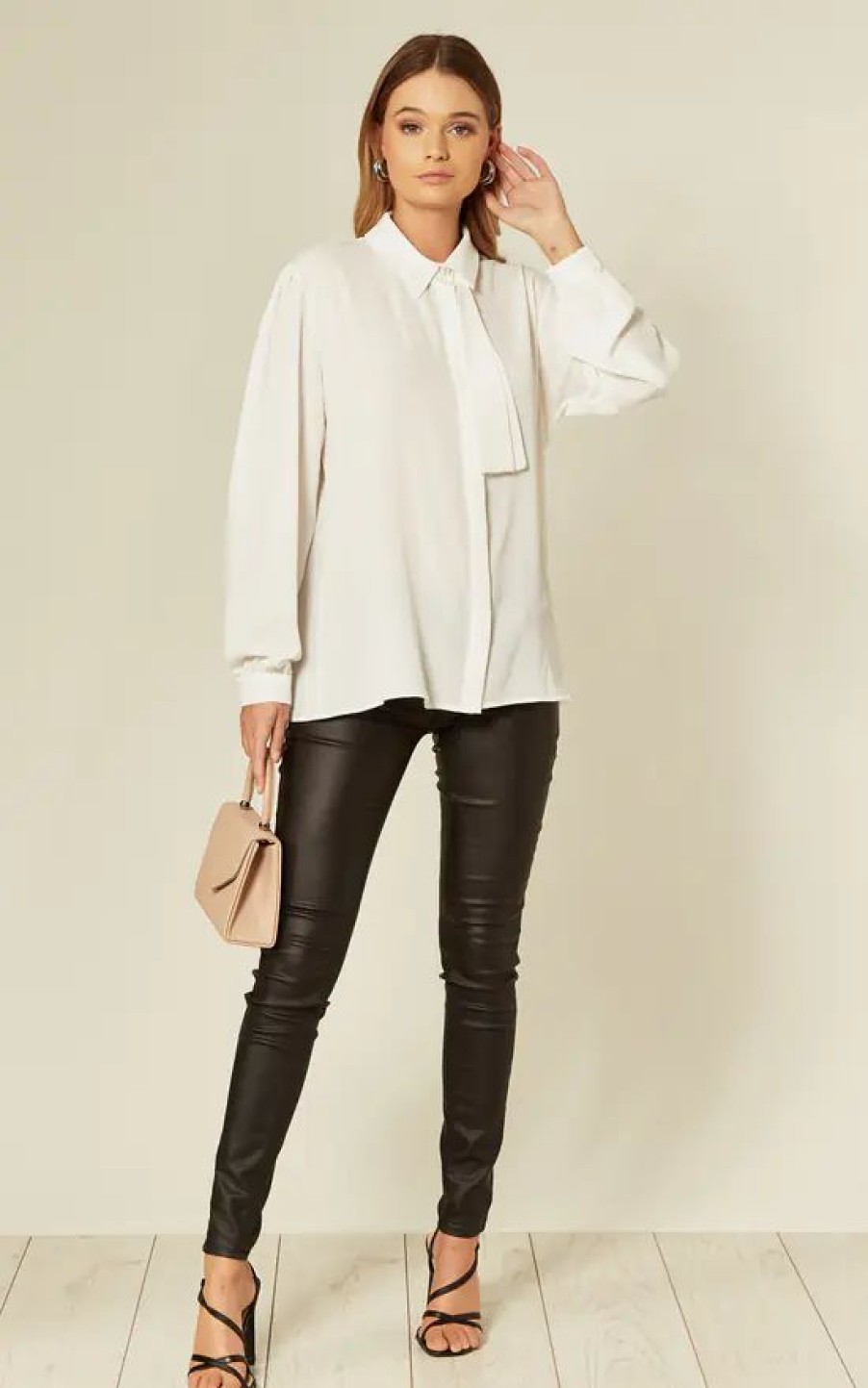 Tops * | Hot Sale Hoxton Gal White Tie Neck Oversize Shirt