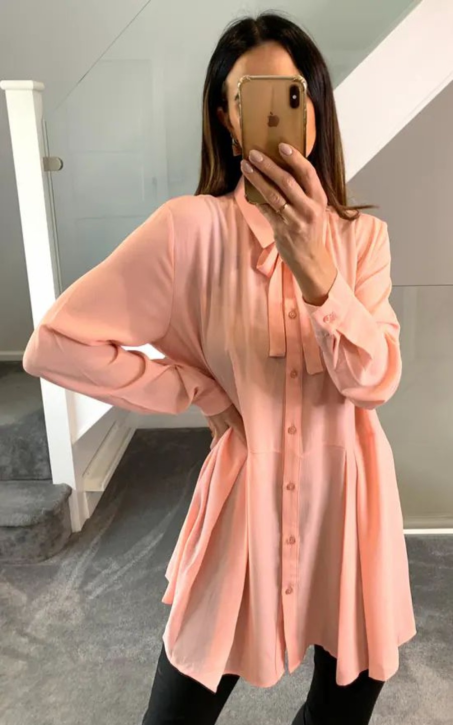 Tops * | Buy Hoxton Gal Oversized Tie Neck Pleated Shirt In Pink