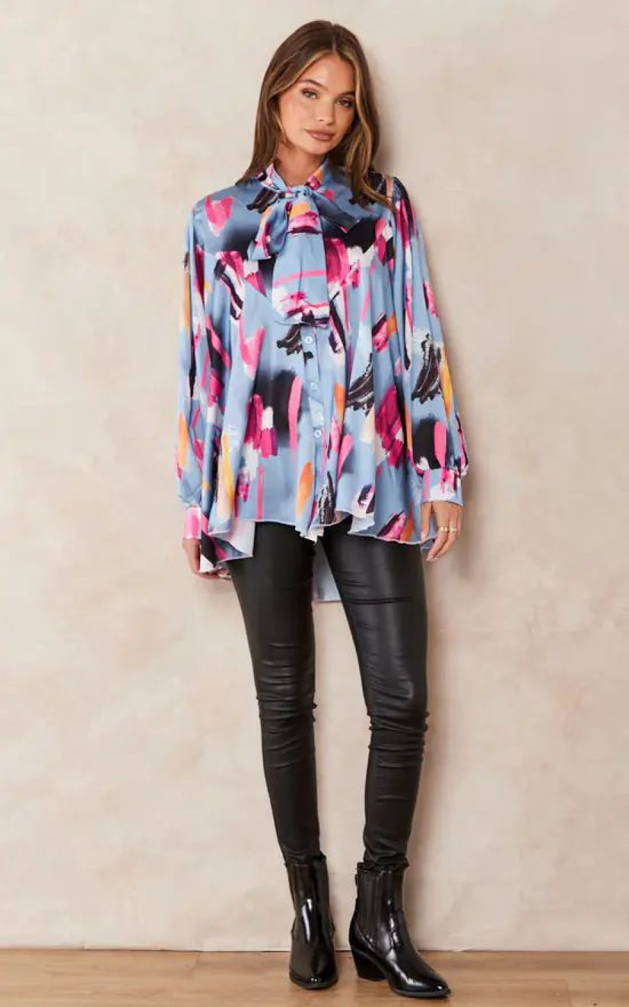 Tops * | Best Sale Jenerique Oversize Bowl Neck Blouse In Blue/Pink Print