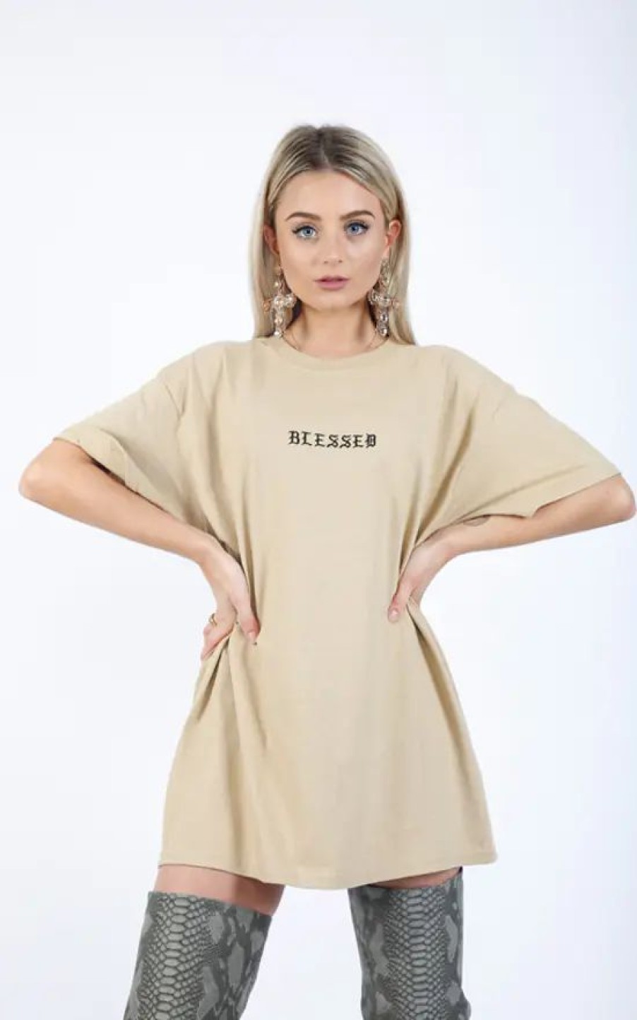 Tops * | Best Sale Pharaoh London Blessed Embroidered T Shirt Camel