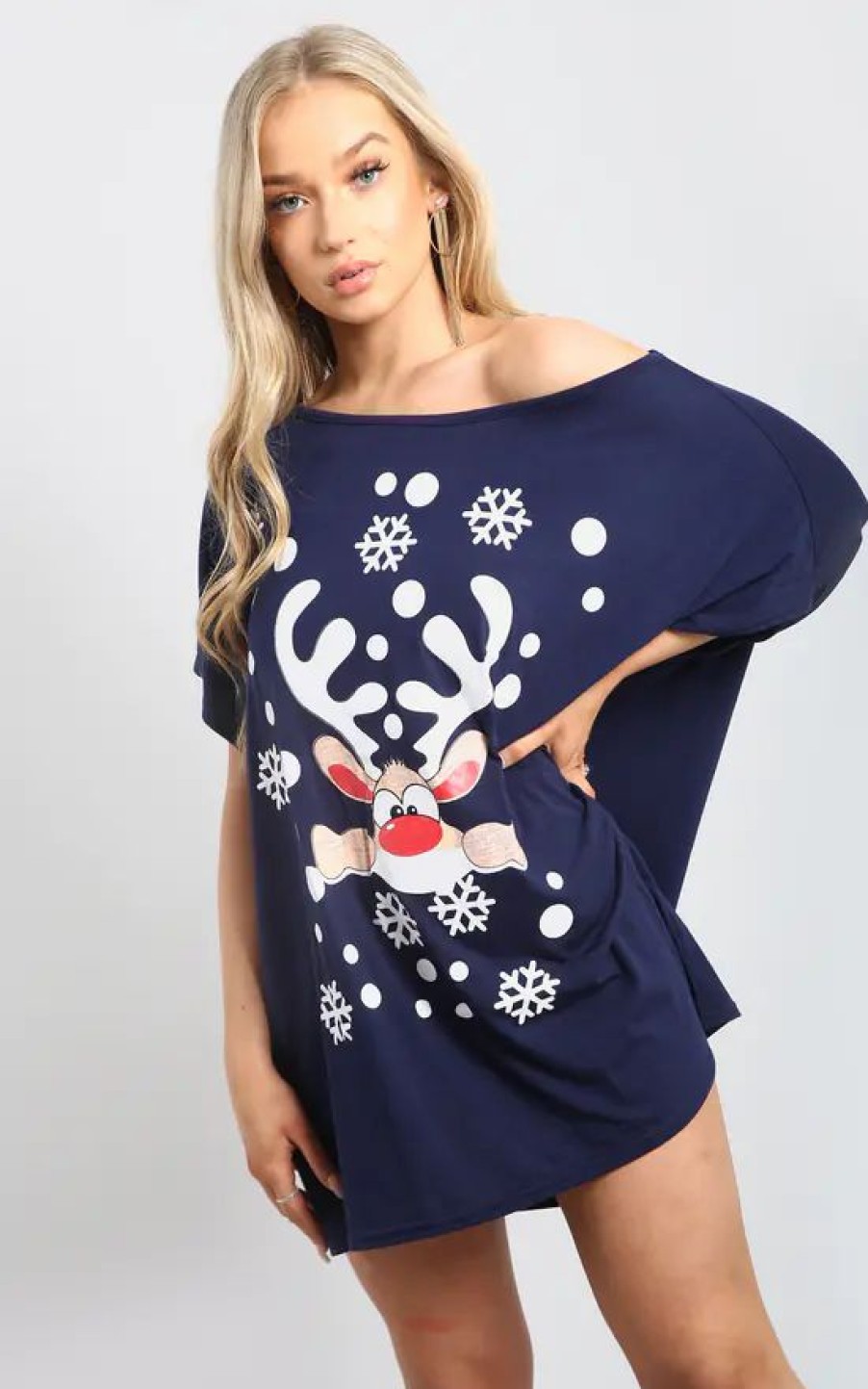 Tops * | Wholesale Oops Fashion Navy T Shirt In Reindeer Christmas Print