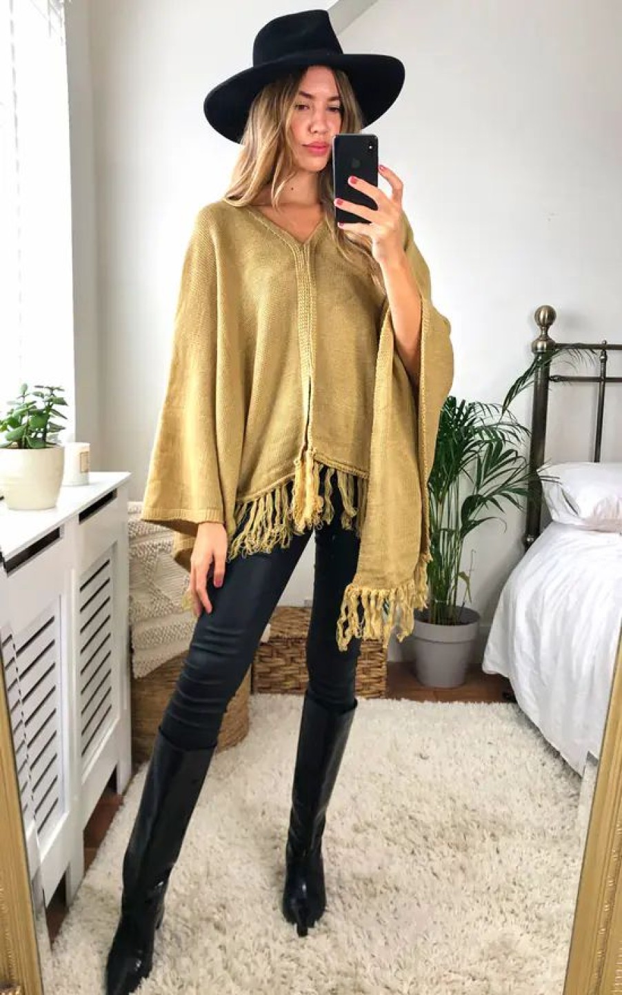 Knitwear * | Flash Sale Jenerique Oversize Knitted Poncho With Fringe In Camel