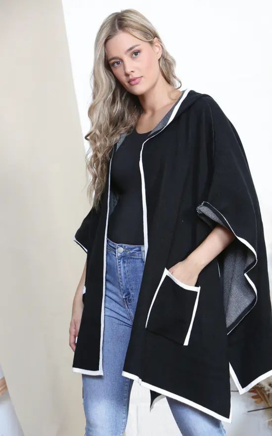 Knitwear * | Outlet Lucy Sparks Black Smart Hooded Cape With Pockets