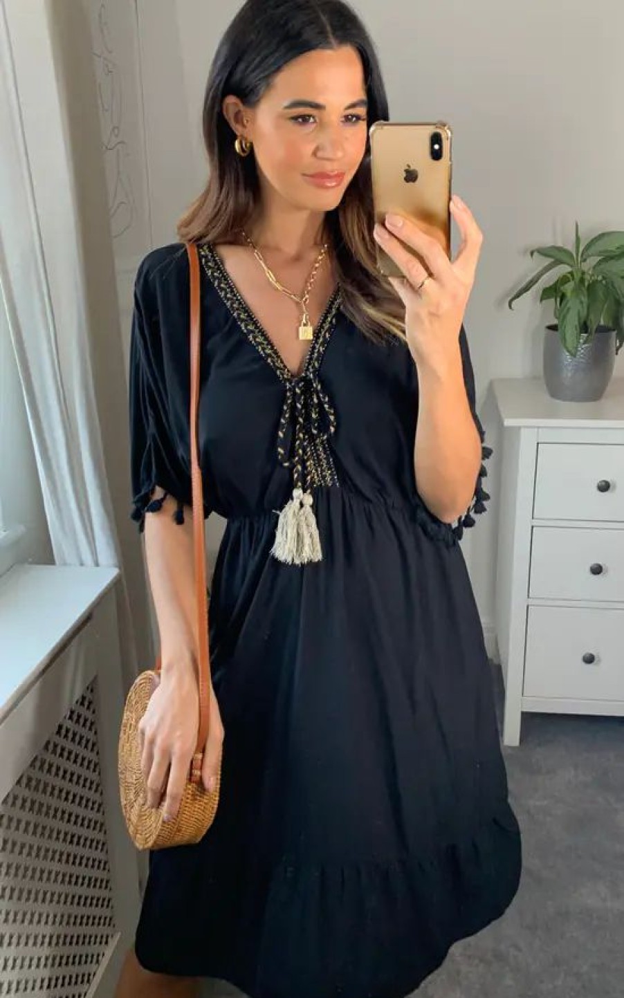 Dresses * | Cheapest Hoxton Gal Oversized Gold Tassel Detailed V Neck Dress In Black