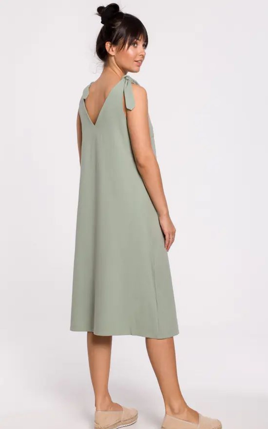 Dresses * | Cheap Moe Midi Dress With Tied Straps In Green