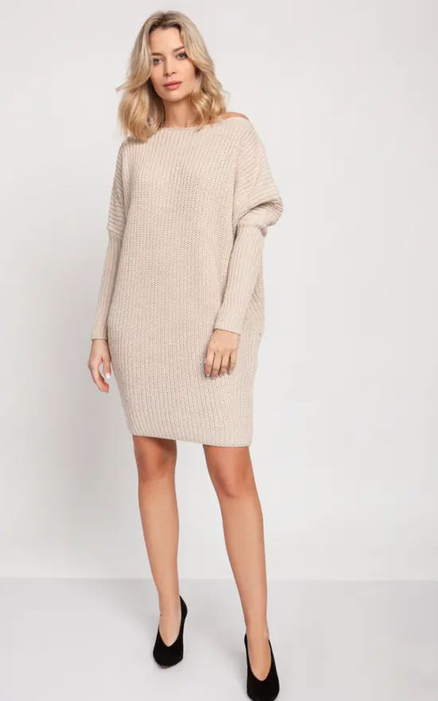 Dresses * | Top 10 Mkm Knitwear Design Oversized Jumper Dress In Beige