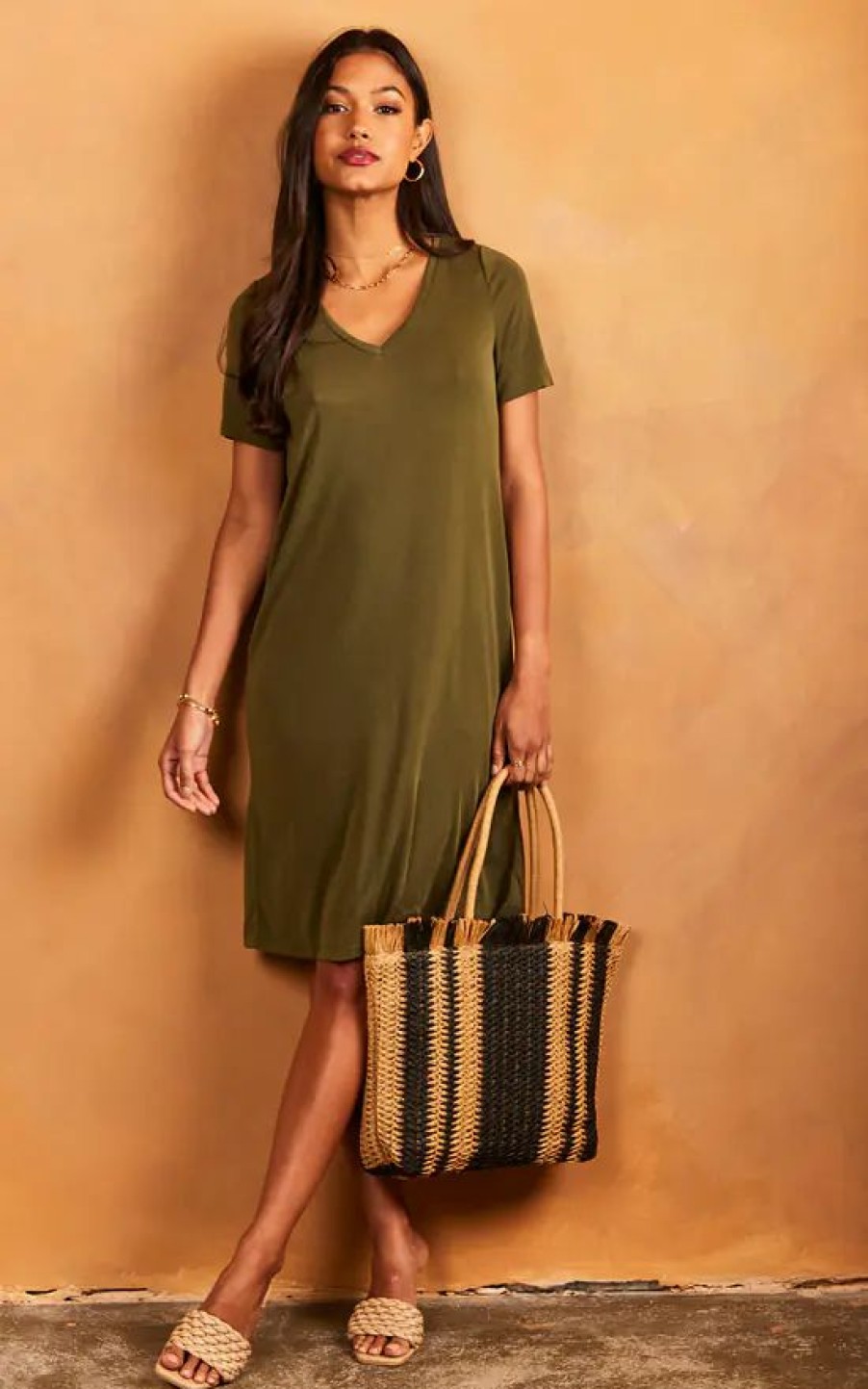 Dresses * | Promo Pieces V Neck T Shirt Dress In Khaki