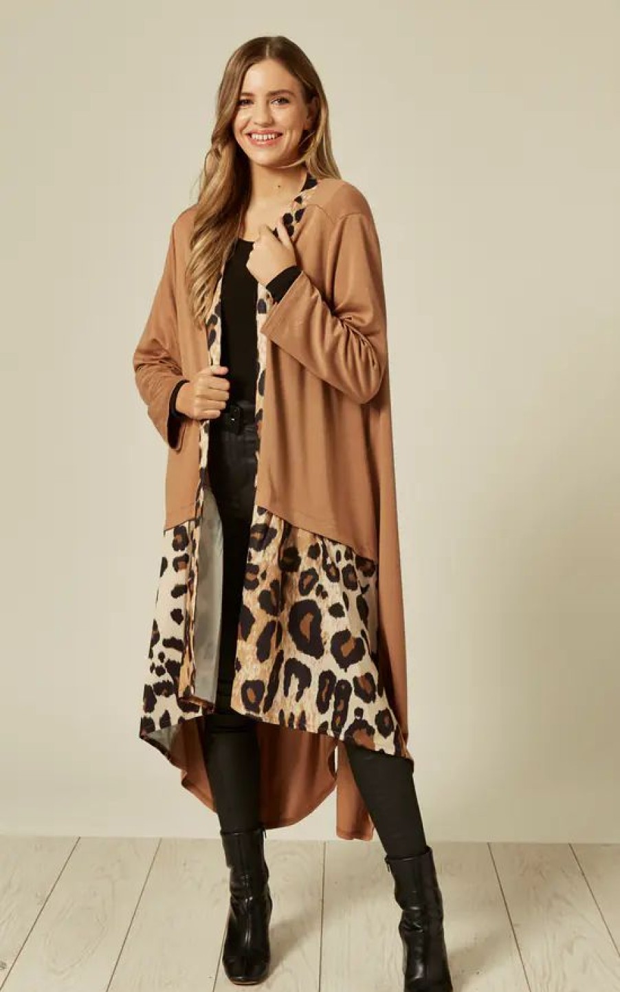 Knitwear * | New Loes House Oversized Leopard Print Long Cardigan In Camel