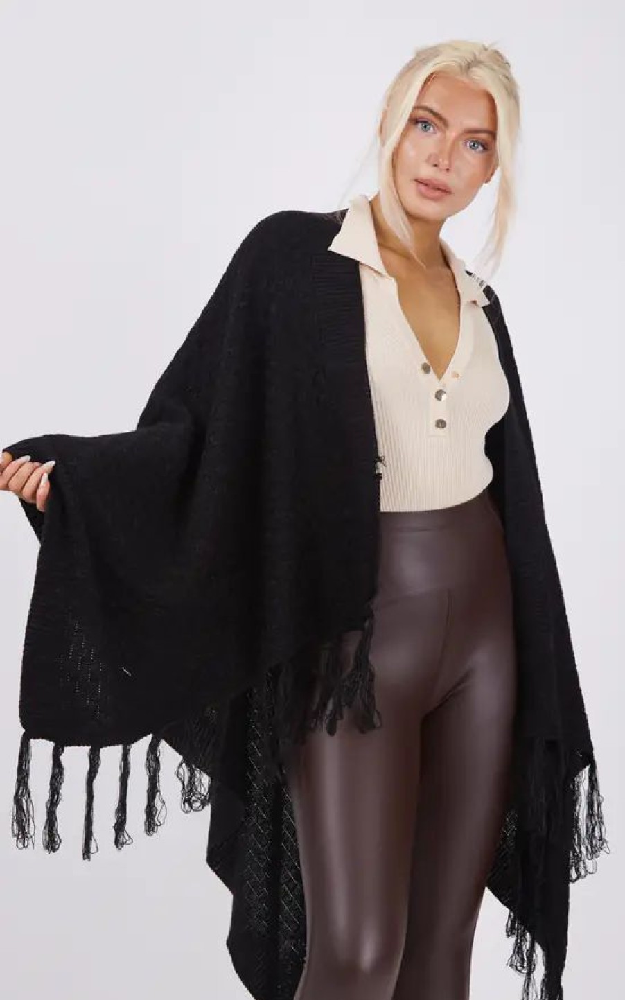 Knitwear * | Cheapest Boutique Store Black Knitwear Tassels Poncho One Size Fit (10 18)