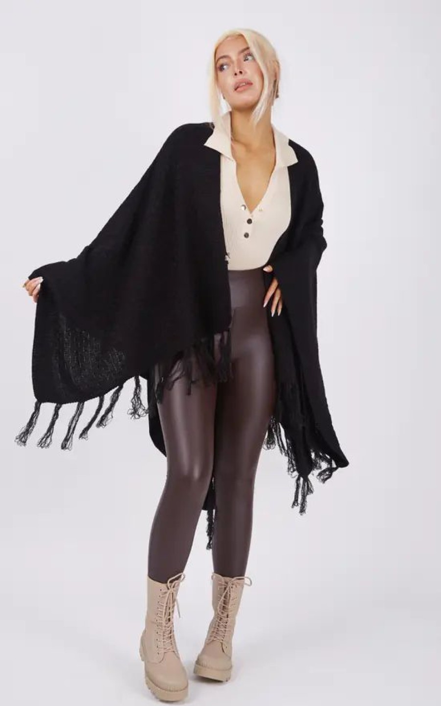 Knitwear * | Cheapest Boutique Store Black Knitwear Tassels Poncho One Size Fit (10 18)