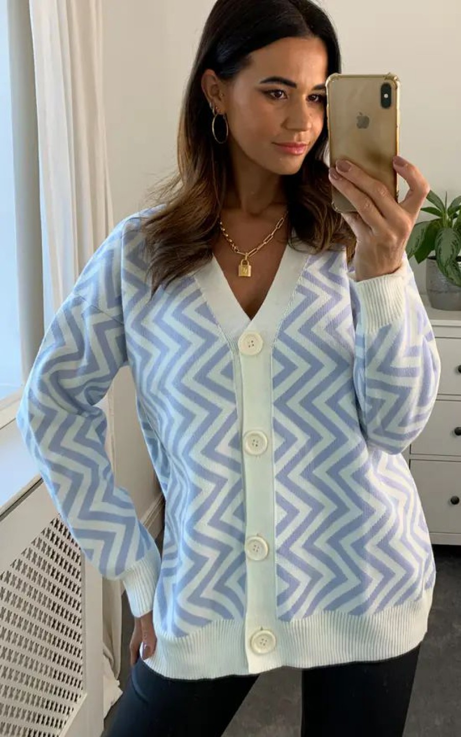 Knitwear * | Deals Liquorish Zig Zag Pattern Cardigan In Blue & White