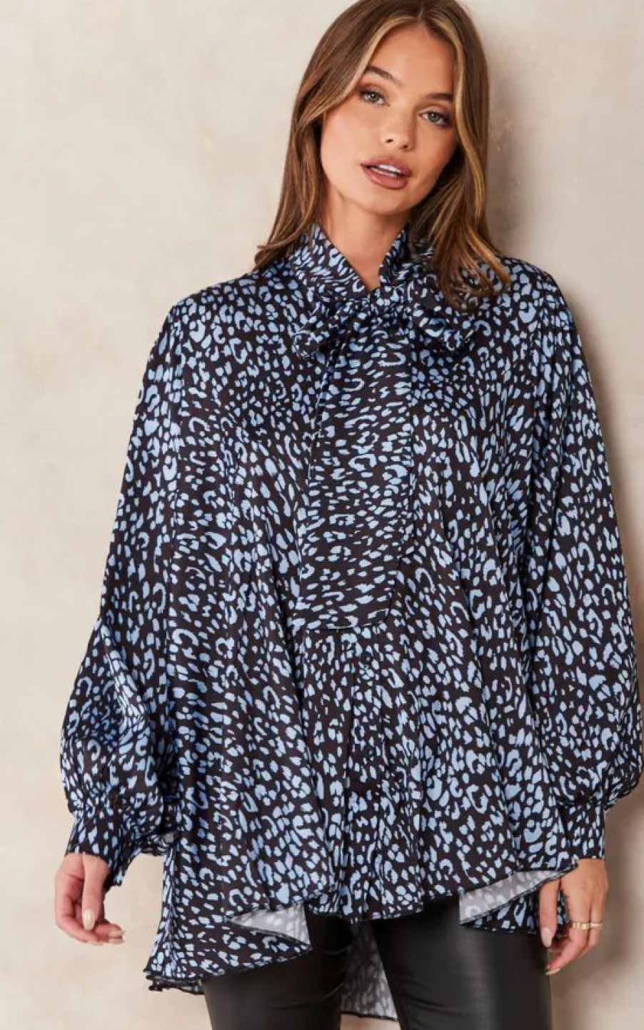 Tops * | Discount Jenerique Oversize Bowl Neck Blouse In Blue/Black Print