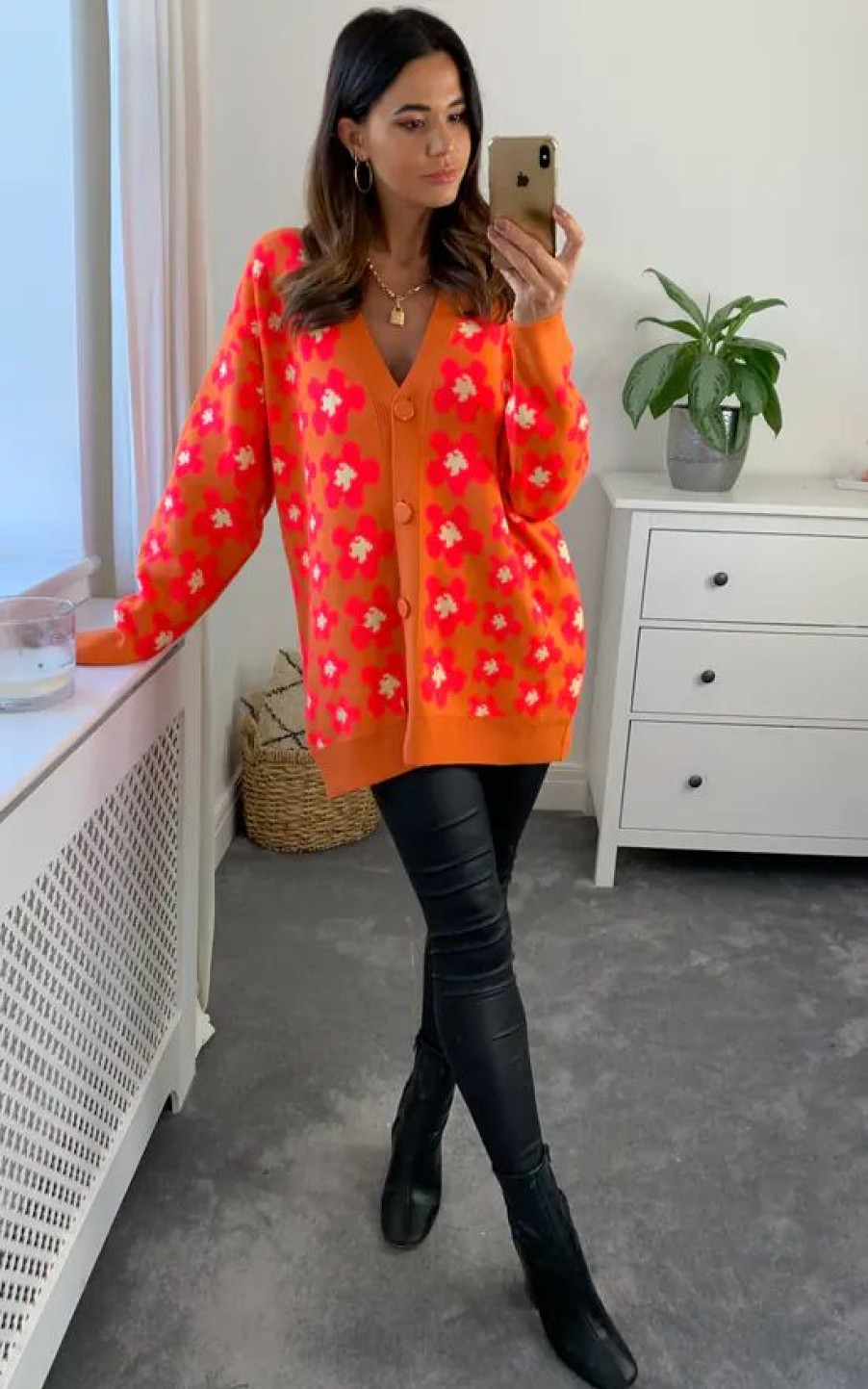 Knitwear * | Hot Sale Liquorish Floral Cardigan In Orange