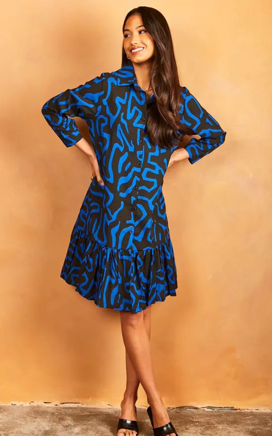 Dresses * | Promo Bella And Blue Geometric Print Midi Shirt Dress In Blue