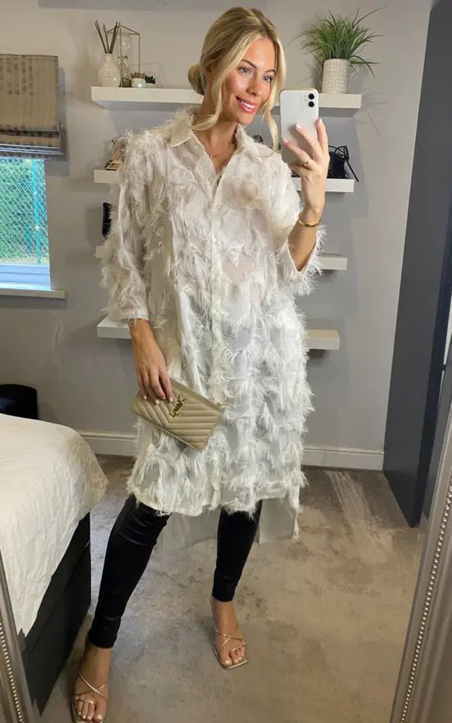 Dresses * | Brand New Cy Boutique Oversized White Shirt Dress With Feather Tassel Look Embroidery